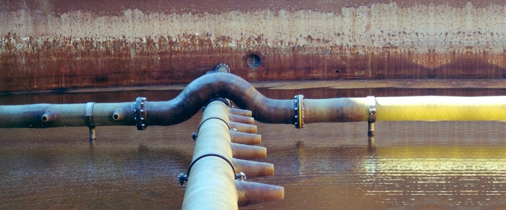 jet mixer with cross type arrangement for blending and solid suspension in large tanks?rel=0&showinfo=0